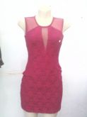 vestido de renda vermelho